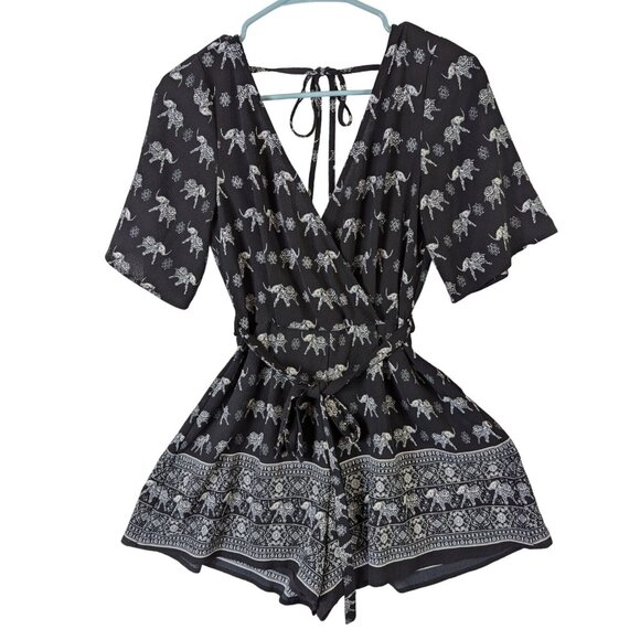 Trixxi Women size S Short Romper Black Elephants Zip Up Gypsy Flowy Whimsical - Picture 1 of 15